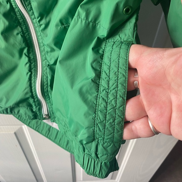 babyGap Green Hooded Windbreaker W/Front Pockets. Gray Jersey Knit Lining. Sz.3Y - Picture 6 of 11